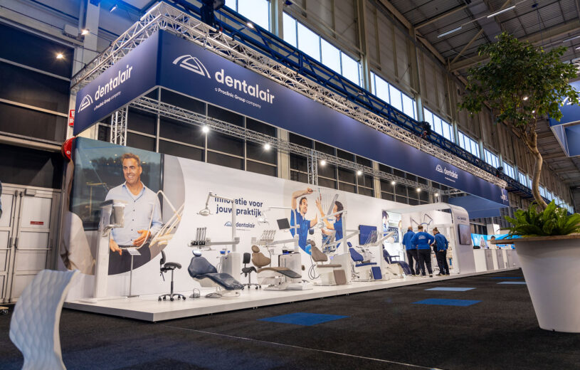 Kopstand 23x4 Dentalair DentalExpo 2026